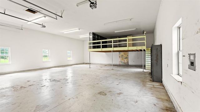 1212 N Clear Springs Road, Mustang, OK 73064