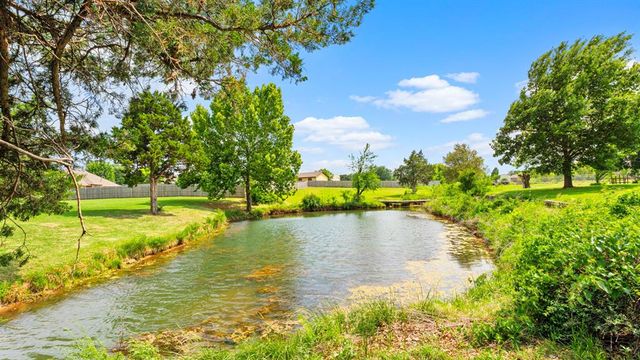 1212 N Clear Springs Road, Mustang, OK 73064