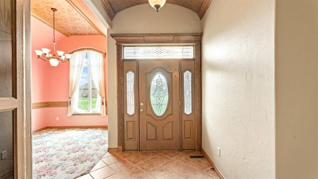 1212 N Clear Springs Road, Mustang, OK 73064