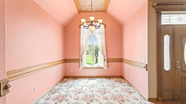 1212 N Clear Springs Road, Mustang, OK 73064