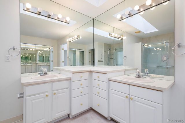 1777 Brookdale Drive, Canton Charter Township, MI 48188