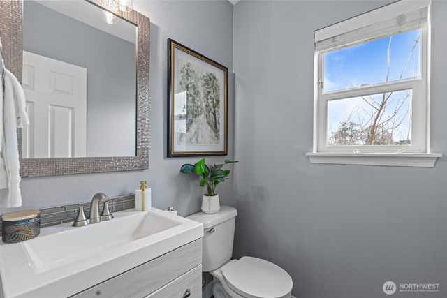 5234 35th Street E, Fife, WA 98424