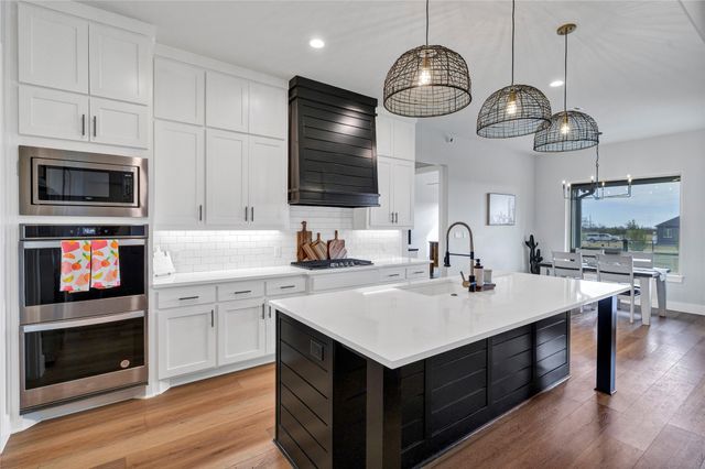 6641 Buffalo Ridge Circle, Godley, TX 76044