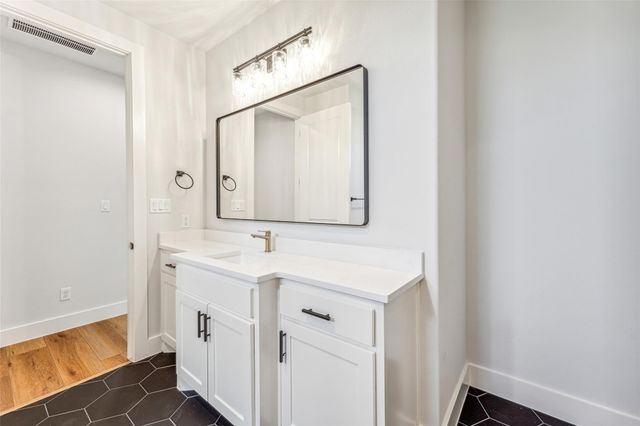 6641 Buffalo Ridge Circle, Godley, TX 76044