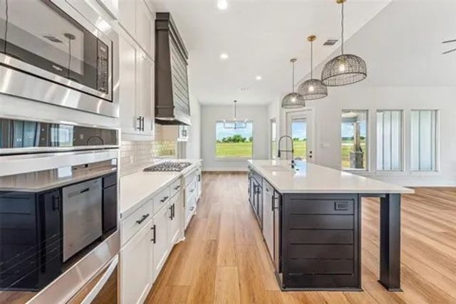 6641 Buffalo Ridge Circle, Godley, TX 76044