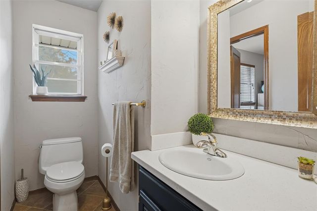 8232 NW 99th Street, Oklahoma City, OK 73162