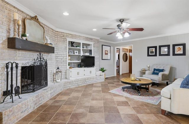 8232 NW 99th Street, Oklahoma City, OK 73162