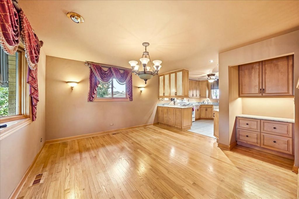 455 N Joyce Street, Lombard, IL 60148 — photo 5