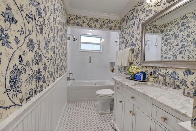 13 Acacia Drive, Boynton Beach, FL 33436