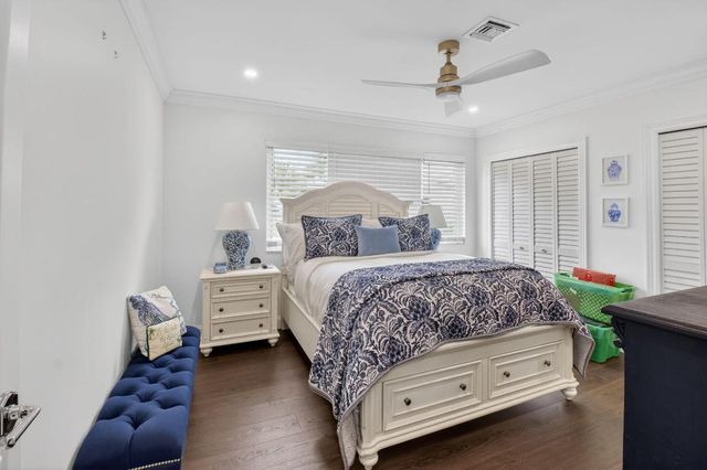 13 Acacia Drive, Boynton Beach, FL 33436