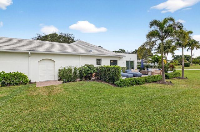 13 Acacia Drive, Boynton Beach, FL 33436