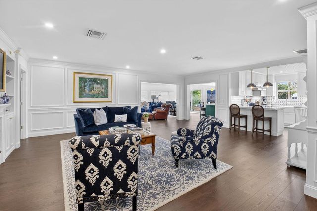 13 Acacia Drive, Boynton Beach, FL 33436