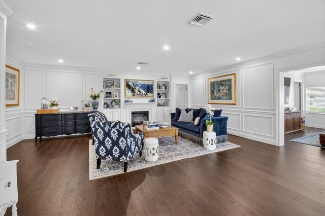 13 Acacia Drive, Boynton Beach, FL 33436