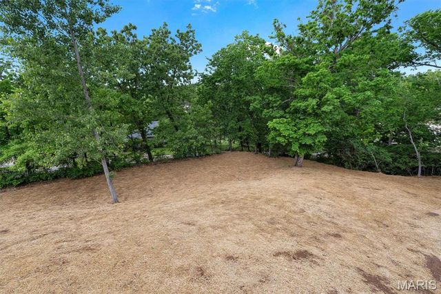 25 Milanna Drive, Arnold, MO 63010