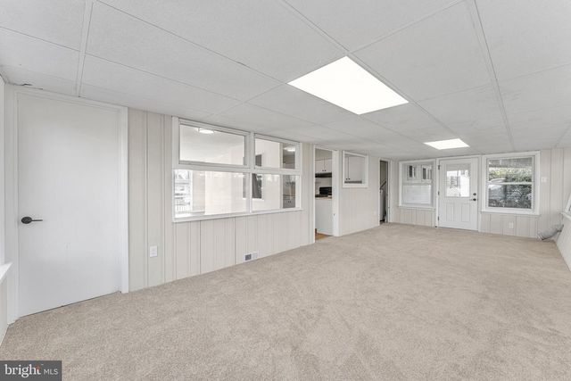 107 CHAPEL AVE E, Cherry Hill, NJ 08034