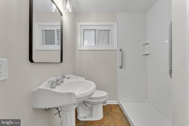 107 CHAPEL AVE E, Cherry Hill, NJ 08034