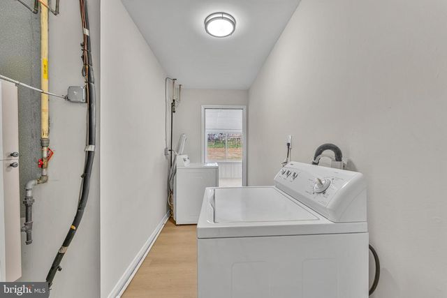 107 CHAPEL AVE E, Cherry Hill, NJ 08034