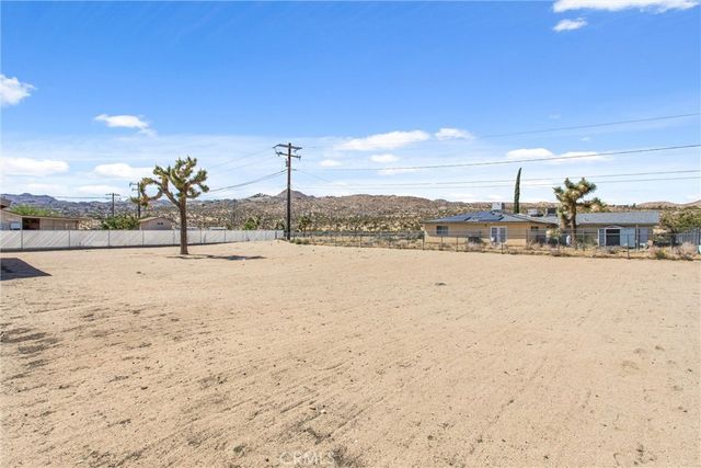 58146 Spring, Yucca Valley, CA 92284