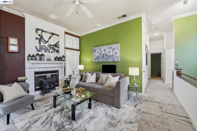 5246 Tacoma Cmn, Fremont, CA 94555