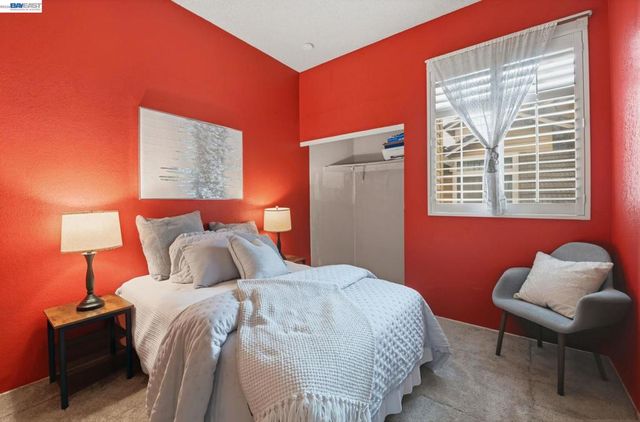 5246 Tacoma Cmn, Fremont, CA 94555