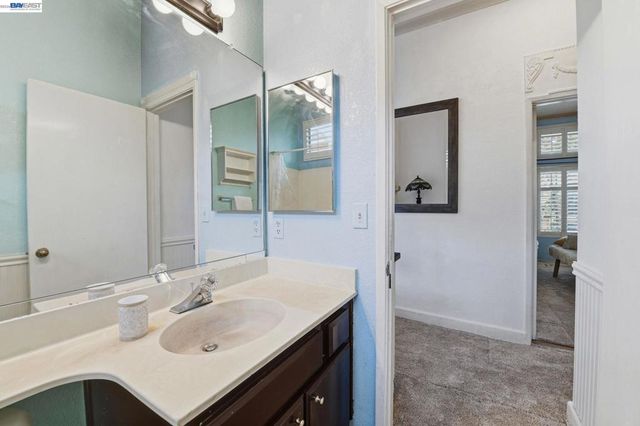 5246 Tacoma Cmn, Fremont, CA 94555