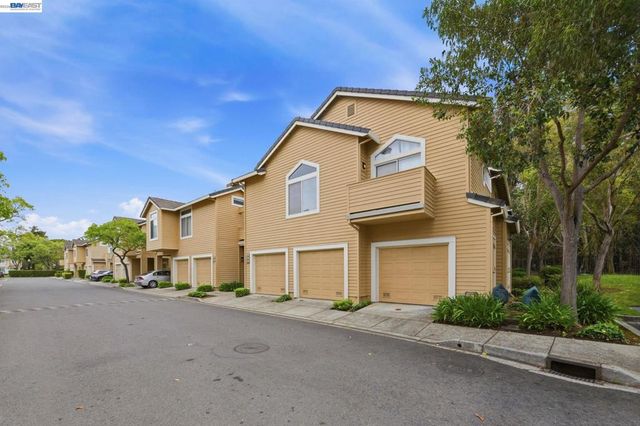 5246 Tacoma Cmn, Fremont, CA 94555