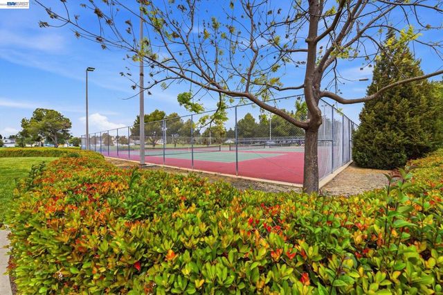 5246 Tacoma Cmn, Fremont, CA 94555