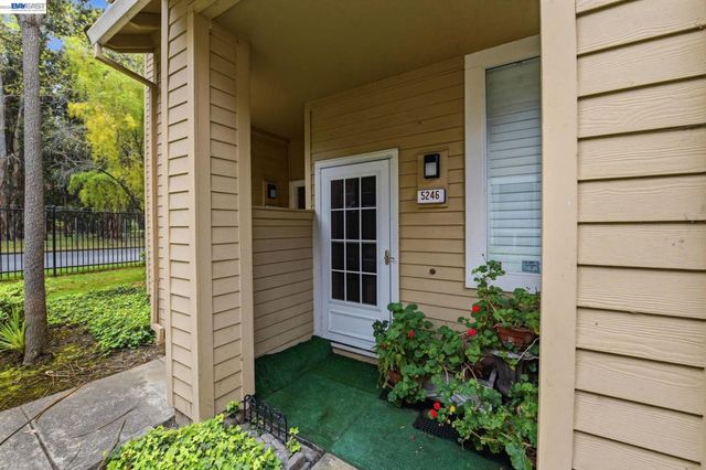 5246 Tacoma Cmn, Fremont, CA 94555