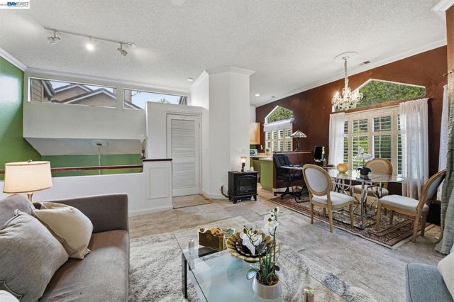 5246 Tacoma Cmn, Fremont, CA 94555