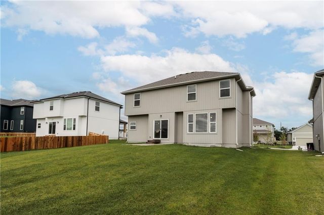 16977 S Mahaffie Street, Olathe, KS 66062