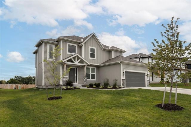 16977 S Mahaffie Street, Olathe, KS 66062