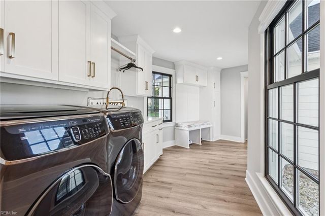 109 Kings Grant DR, Yorktown, VA 23692