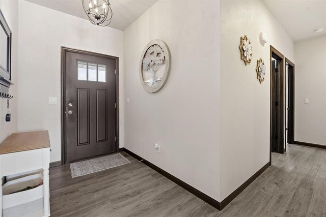 1911 BEAR PAW TRAIL, Kaukauna, WI 54130