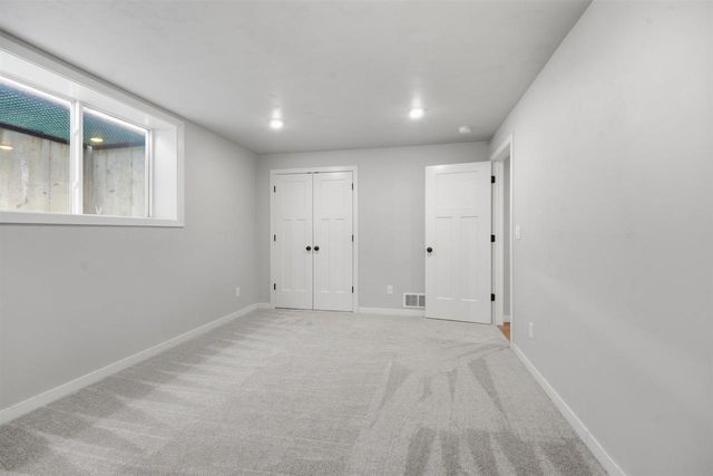 1911 BEAR PAW TRAIL, Kaukauna, WI 54130