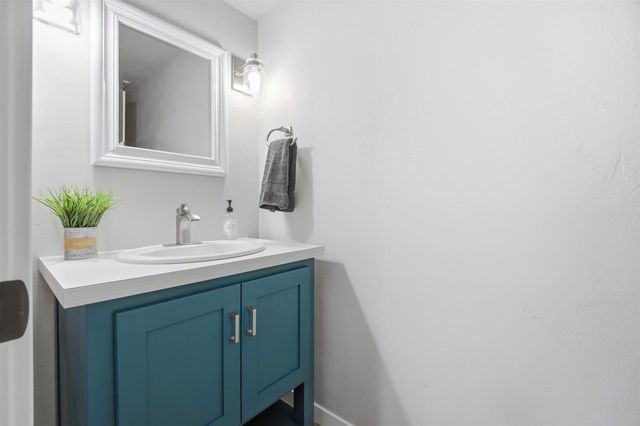 1911 BEAR PAW TRAIL, Kaukauna, WI 54130