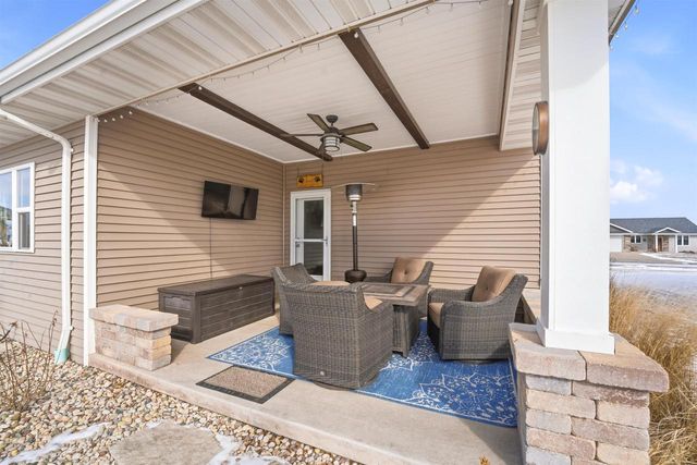 1911 BEAR PAW TRAIL, Kaukauna, WI 54130