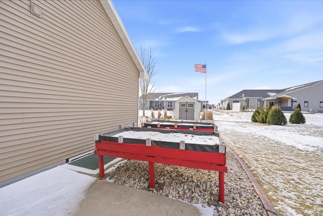 1911 BEAR PAW TRAIL, Kaukauna, WI 54130