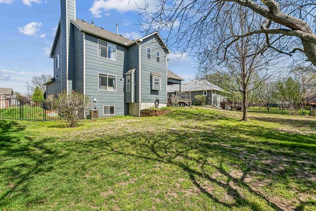 465 S Limuel Ct, Wichita, KS 67235