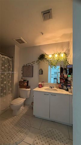 133 NE 2nd Ave 1715, Miami, FL 33132