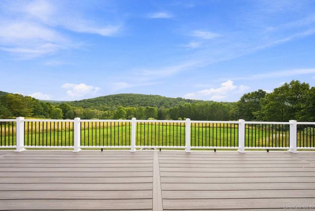 129 Nelson Road, Hankins, NY 12741