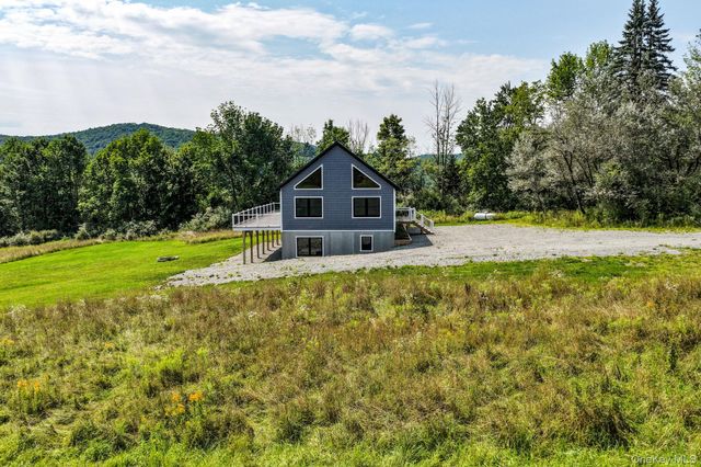 129 Nelson Road, Hankins, NY 12741