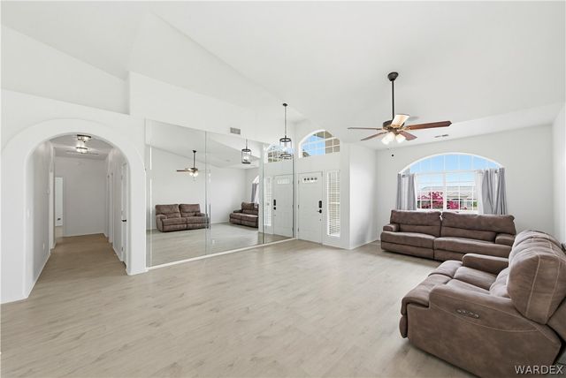 2021 Corwin Road, Bullhead City, AZ 86442