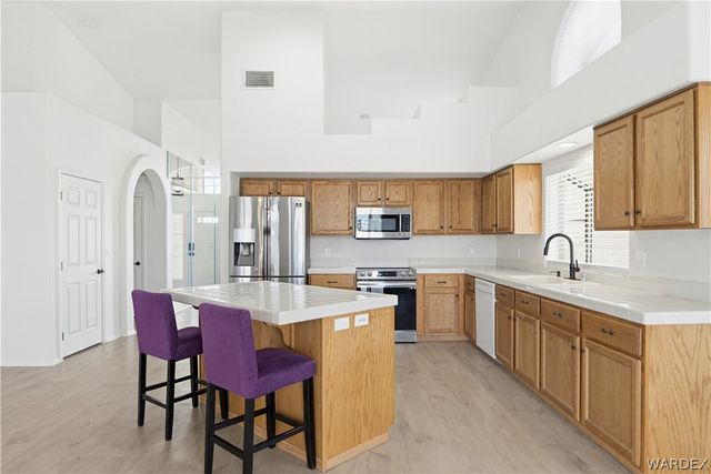 2021 Corwin Road, Bullhead City, AZ 86442