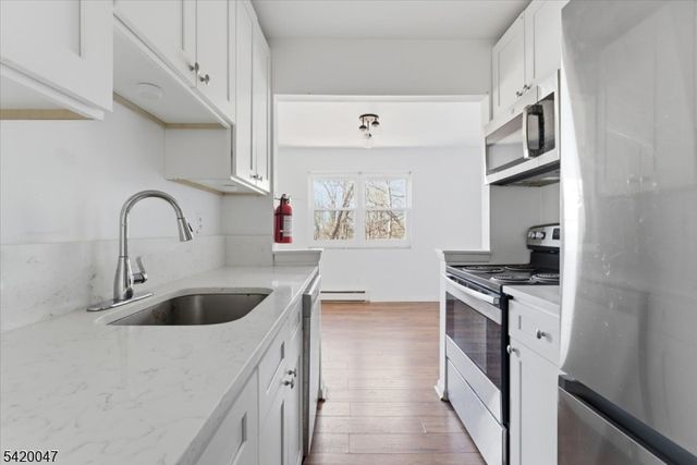 100 Pierson Miller Dr 22, Pompton Lakes Boro, NJ 07442