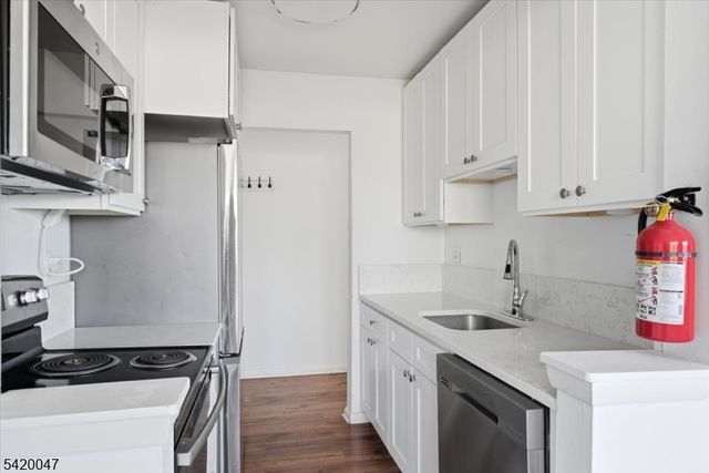 100 Pierson Miller Dr 22, Pompton Lakes Boro, NJ 07442