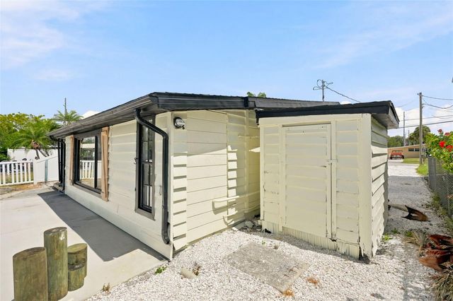 7037 MCCRAY DRIVE, Hudson, FL 34667