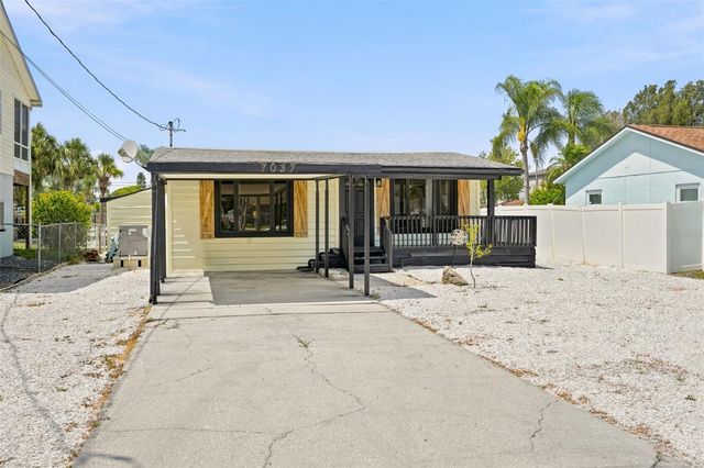 7037 MCCRAY DRIVE, Hudson, FL 34667