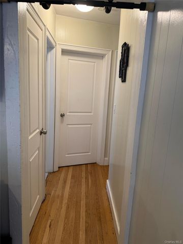 43 2nd Avenue, Central Islip, NY 11722