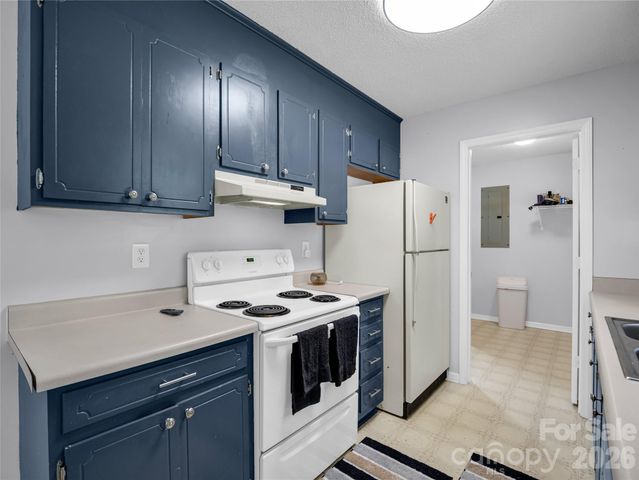 123 College Manor Drive, Shelby, NC 28152