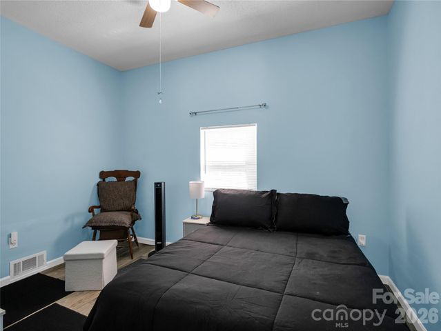 123 College Manor Drive, Shelby, NC 28152